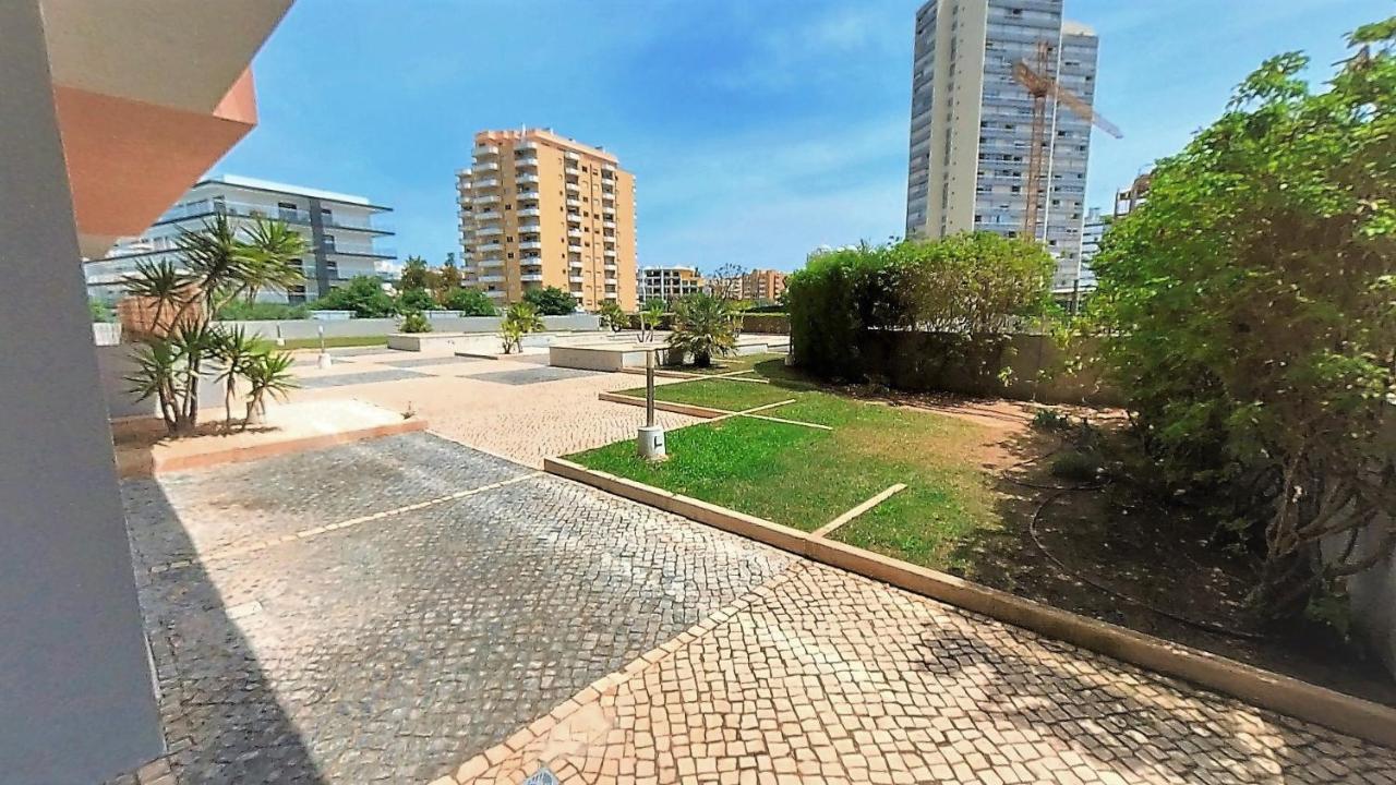 Turisticos Rocha Tower 3 Apartment *