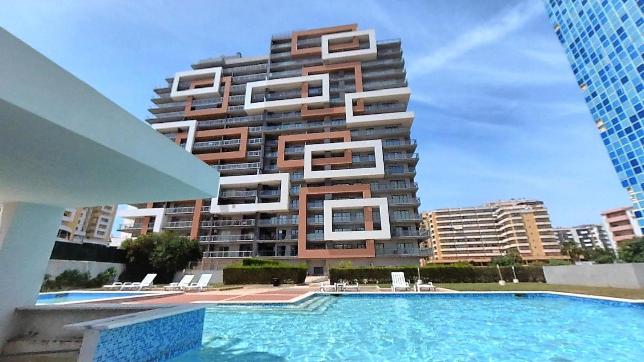 Turisticos Rocha Tower 3 Apartment